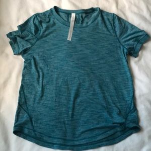 Lululemon Athletica Tshirt